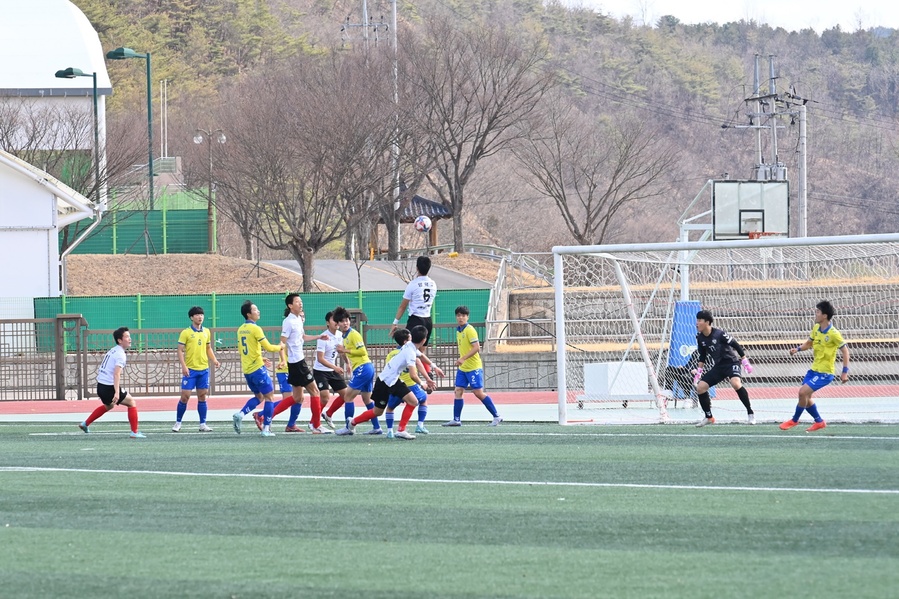 ▲ 청송군(군수 윤경희) 은 경북·대구권역 ‘전국 고등축구리그’가 청송군민운동장과 진보생활체육공원에서 3월 27일 리그 첫 경기를 시작으로 11월 2일까지 열린다고 밝혔다.ⓒ청송군