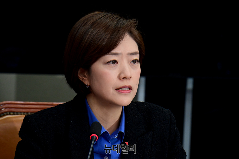 ▲ 고민정 더불어민주당 최고위원이 지난 11일 오전 국회에서 열린 최고위원회의에서 발언을 하고 있다. ⓒ이종현 기자