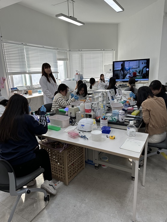 ▲ 대구시교육청(교육감 강은희)은 우리 지역 고등학생들에게 각자의 진로와 적성에 맞는 다양하고 깊이 있는 학습을 경험할 수 있도록 지원하기 위해 고교-대학 연계 ‘꿈창작 캠퍼스’를 운영한다고 26일 밝혔다.ⓒ대구시교육청