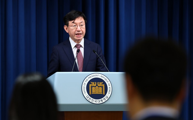 ▲ 성태윤 정책실장이 27일 서울 용산 대통령실 청사에서 의료예산 등 현안 관련 브리핑을 하고 있다. 2024.03.27. ⓒ뉴시스