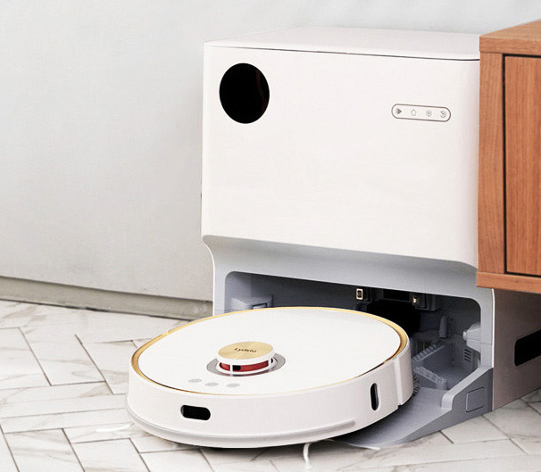 ▲ 청호나이스 로봇청소기.ⓒ청호나이스