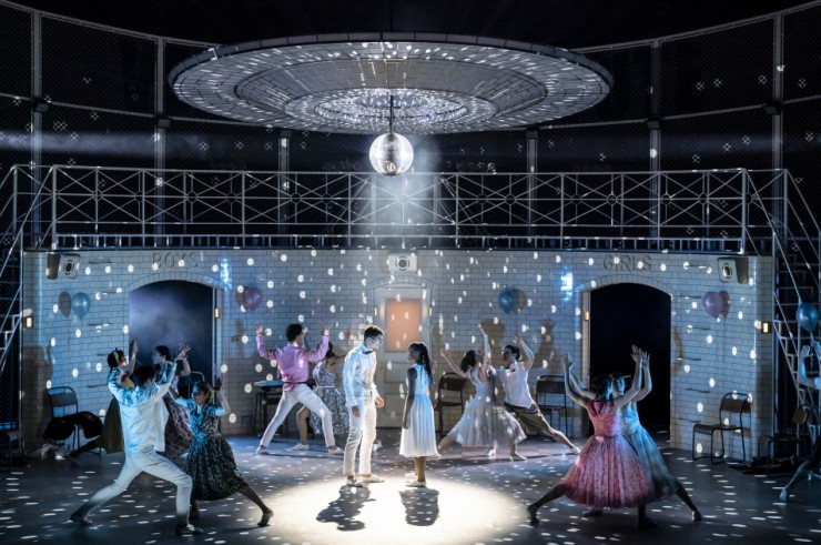 ▲ 매튜 본의 '로미오와 줄리엣' 공연 장면.ⓒLG아트센터