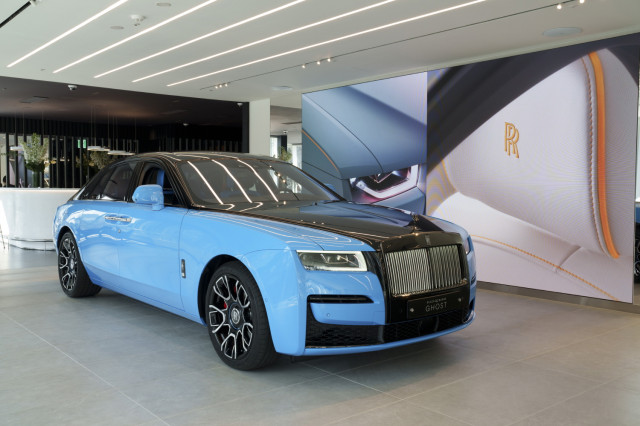 ▲ 블랙 배지 고스트 청담 에디션 갈릴레오 블루ⓒ롤스로이스모터카