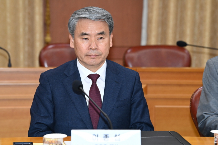▲ 이종섭 주호주 대사가 28일 오전 서울 종로구 외교부에서 열린 방산협력 관계부처-주요 공관장 합동회의에 참석해 자리하고 있다. ⓒ뉴시스
