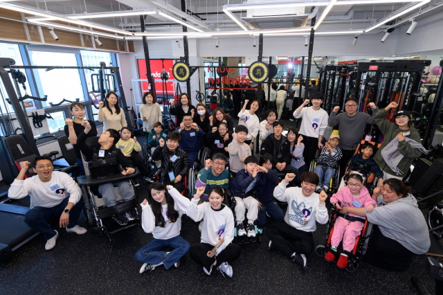 ▲ 상상인그룹이 3월 한달간 '2024년 상반기 휠체어 사용 아동·청소년 신체발달 프로젝트' 사전 일일체험을 성공리에 마쳤다. ⓒ상상인