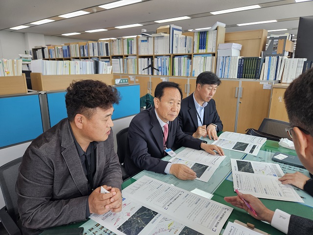 ▲ 박현국 군수는 4일 지역 현안 사업 및 미래성장동력 사업의 국비 확보를 위해 중앙 부처를 방문했다.ⓒ봉화군