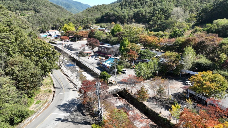 ▲ 청송군은 달기 약수탕 거리의 환경을 개선했다.ⓒ청송군