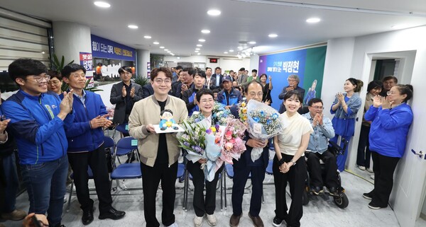 ▲ 22대 총선 대전 대덕구에서 구청장 출신인 더불어민주당 박정현 후보가 당선됐다.ⓒ박정현 당선자