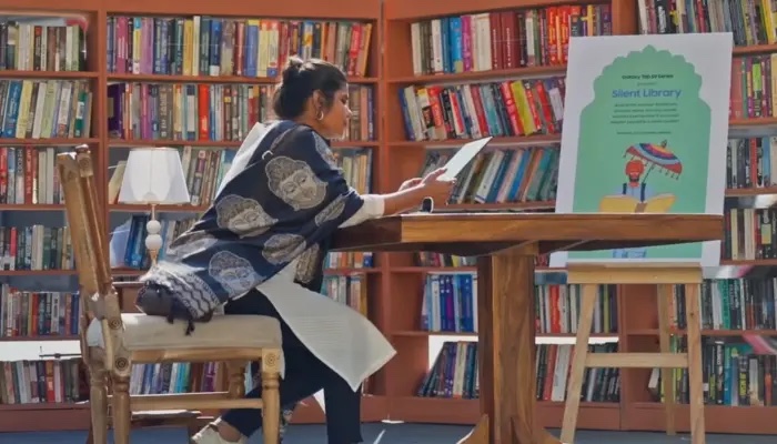 삼성, 시끄러운 도심 한복판에 '조용하지만은 않은 도서관'을 세우다