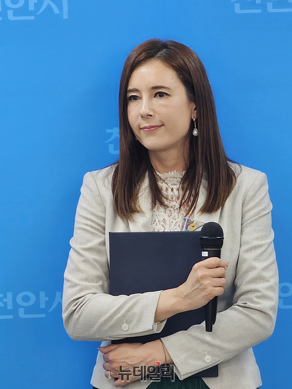 ▲ 2024 K-컬처박람회 홍보대사 에바 포피엘.ⓒ김정원 기자