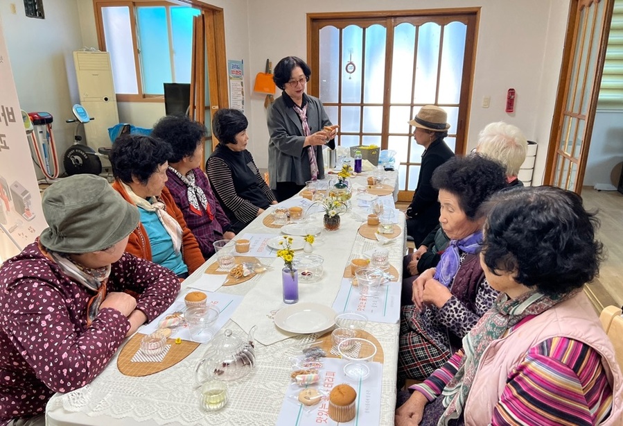 ▲ 정읍시는 지역에서 필요한 지역민의 재능과 경험을 연결하는 ‘마을과 재능을 잇다 &자격이음’ 사업을 실시한다.ⓒ정읍시 사진 제공.