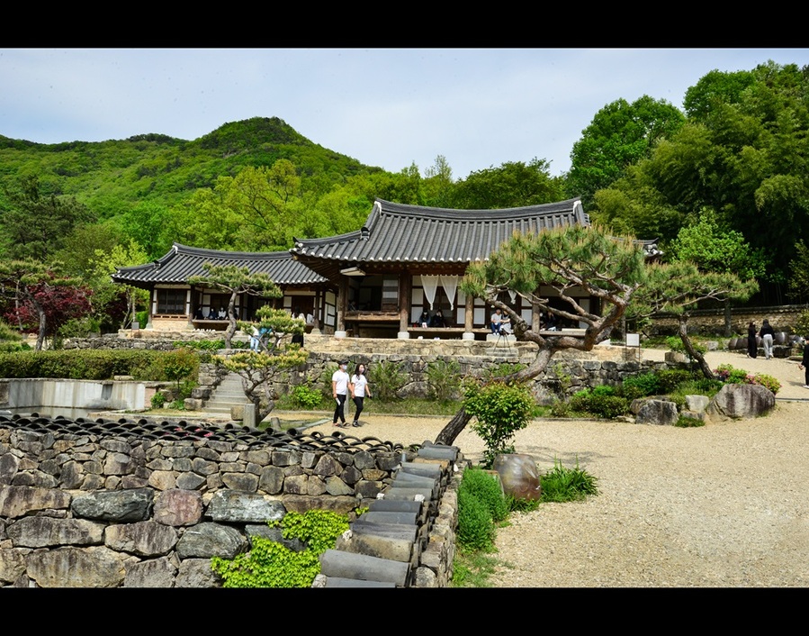 ▲ 한국관광공사가 ‘우수 웰니스 관광지’로 선정한 완주 아원고택 전경.ⓒ전북특별자치도 사진 제공.