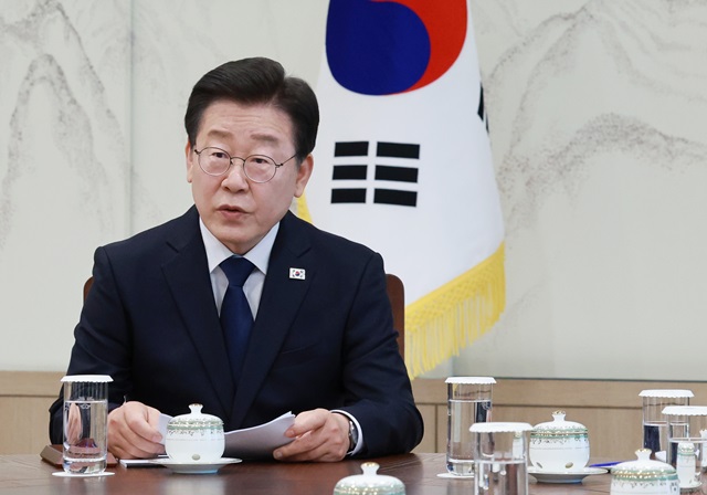 ▲ 이재명 더불어민주당 대표가 29일 서울 용산 대통령실 청사에서 열린 윤석열 대통령과의 영수회담에서 발언하고 있다. (대통령실통신사진기자단) 2024.04.29. ⓒ뉴시스