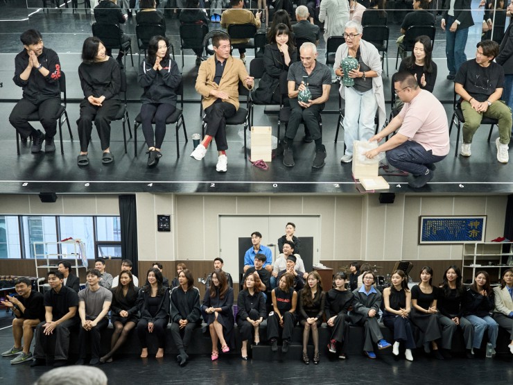 ▲ 뮤지컬 '시카고' 상견례 현장.ⓒ신시컴퍼니