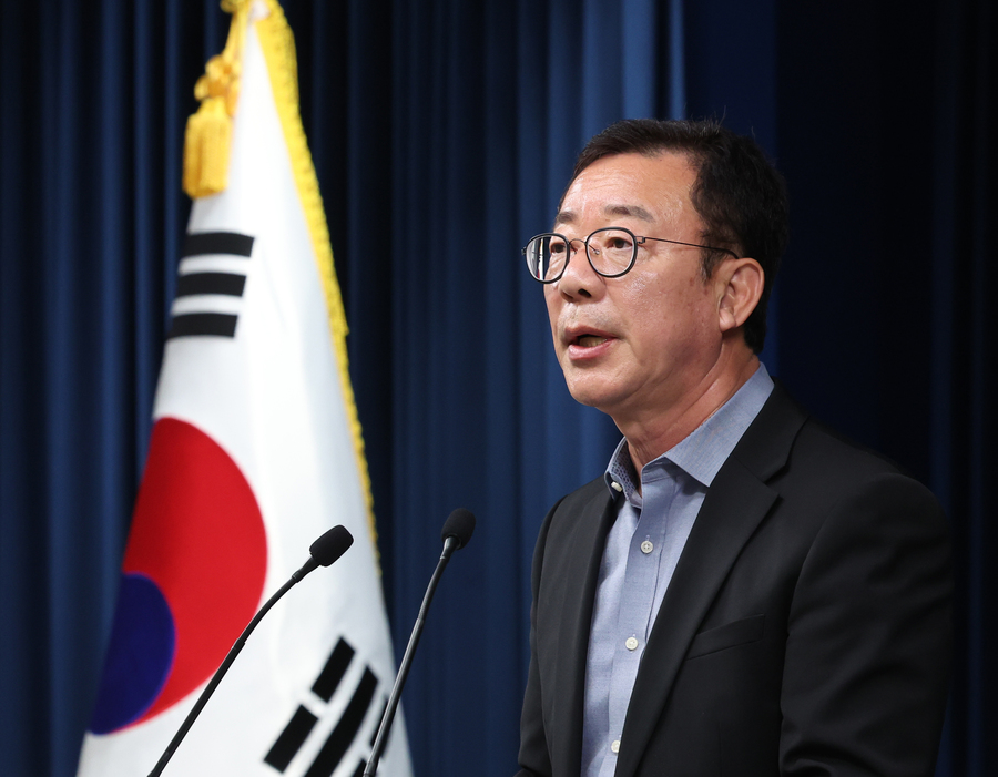 ▲ 홍철호 정무수석. ⓒ뉴시스 제공