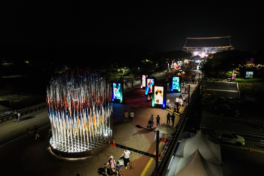 ▲ 충남 천안 독립기념관이 ‘2024 천안 K-컬처박람회’ 개막과 함께 매일 밤마다 아름다운 공간으로 재탄생했다. ⓒ천안시
