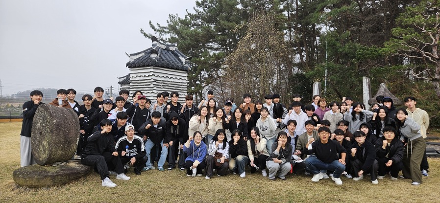 ▲ 원광대 신입생 대상 '익산 명소 여행' 진행.ⓒ익산시