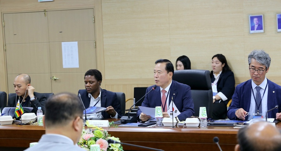▲ 한국가스안전공사 박경국 사장이 31일 열린 ‘2024 글로벌 가스안전 정책공유 포럼’에서 인사말을 하고 있다.ⓒ한국가스안전공사