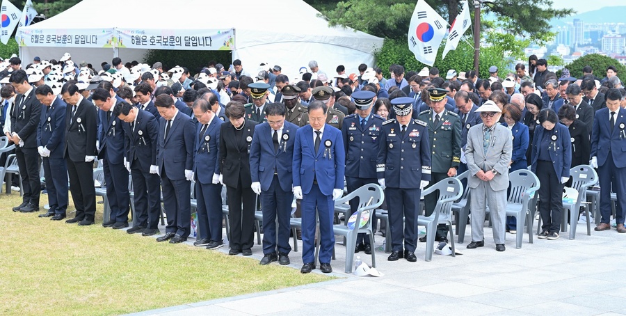 ▲ 대구광역시는 6월 호국보훈의 달을 맞아 ‘일상 속 살아있는 보훈, 모두의 보훈’을 슬로건으로 정하고, 국가를 위해 희생·헌신하신 순국선열과 호국영령의 고귀한 넋을 기리고, 국가유공자와 보훈 가족에게 존경과 감사의 마음을 전하는 다양한 보훈행사를 연다.ⓒ대구시