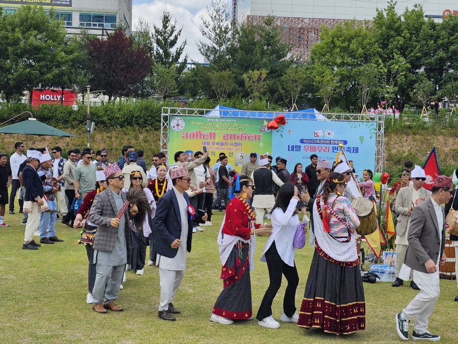 ▲ 네팔 소수민족 '라이족'의 대표 축제인 '우바우리 민족축제'.ⓒ익산시