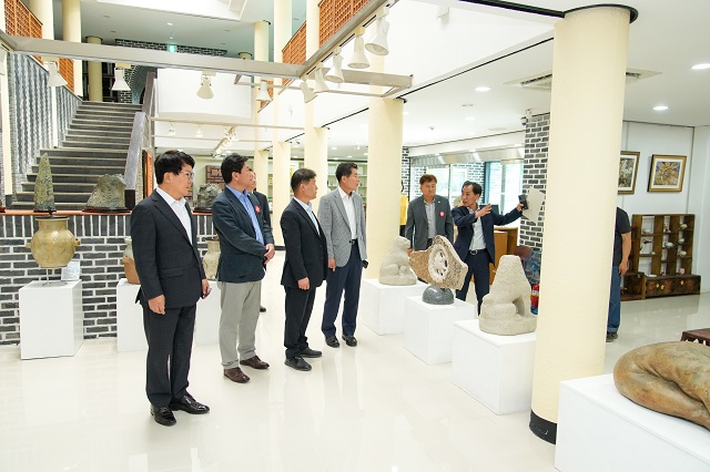 ▲ 경제산업위원회는 행정사무감사의 내실을 기하고자 현장방문을 실시했다.ⓒ경주시의회