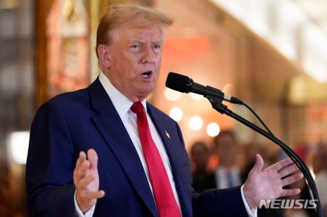 ▲ 도널드 트럼프 전 미국 대통령이 뉴욕 트럼프 타워에서 기자회견을 하고 있다. 240604 AP 뉴시스 ⓒ뉴시스