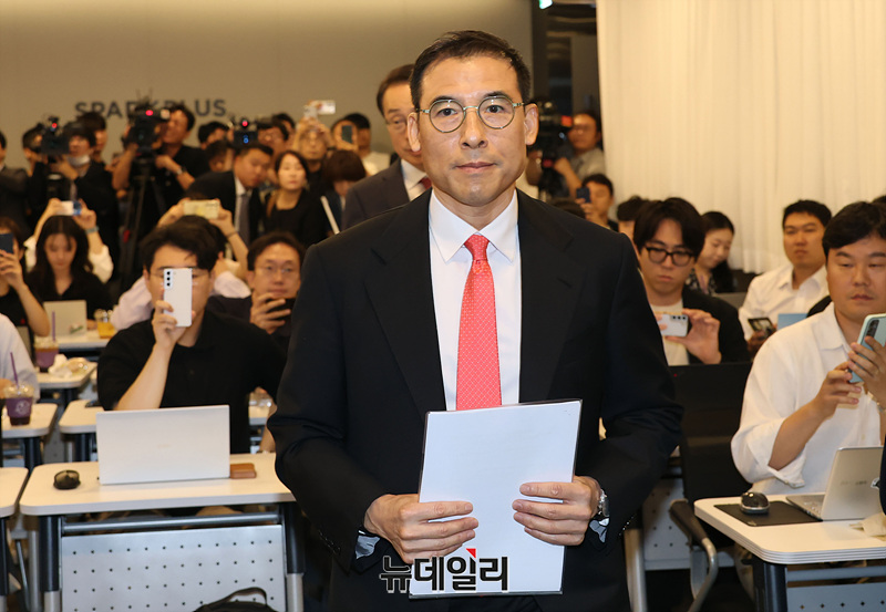 ▲ 조현문 전 효성 부사장이 공익재단 설립, 상속재산 환원 등의 입장을 나타냈다. ⓒ공동취재단