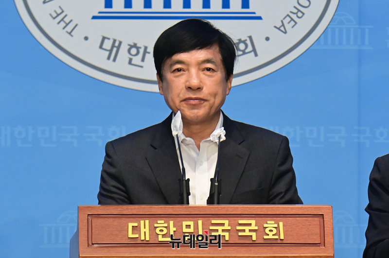 ▲ 이성윤 더불어민주당 의원. ⓒ이종현 기자