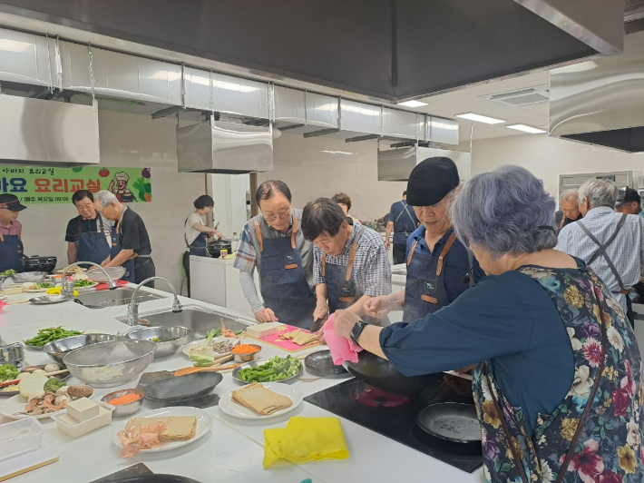 ▲ 전남 순천 아버지 요리 교실 ⓒ 순천시