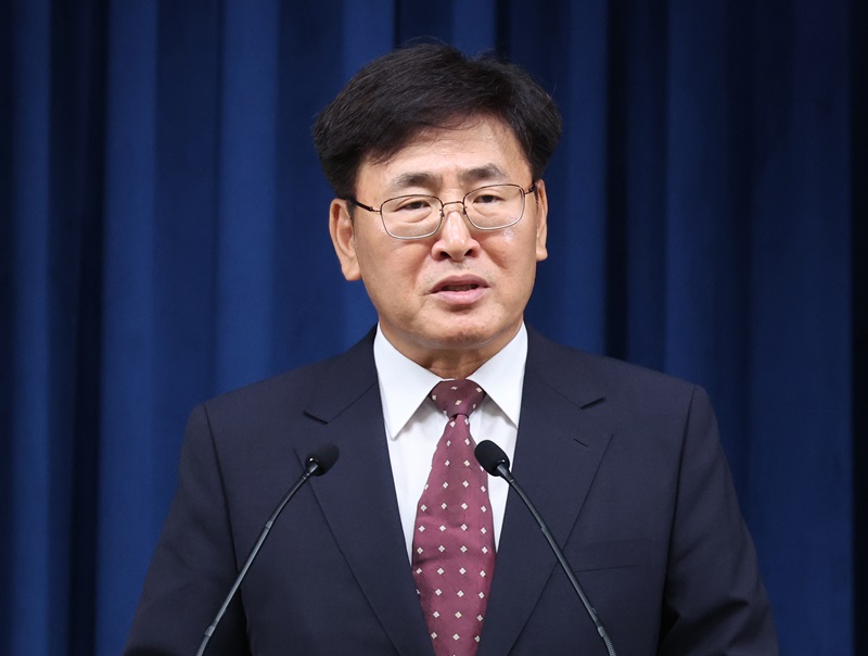 ▲ 유상임 과학기술정보통신부 장관 후보자가 18일 서울 용산 대통령실 청사에서 열린 정무직 인선 발표 브리핑에서 지명 소감을 밝히고 있다. 2024.07.18. ⓒ뉴시스