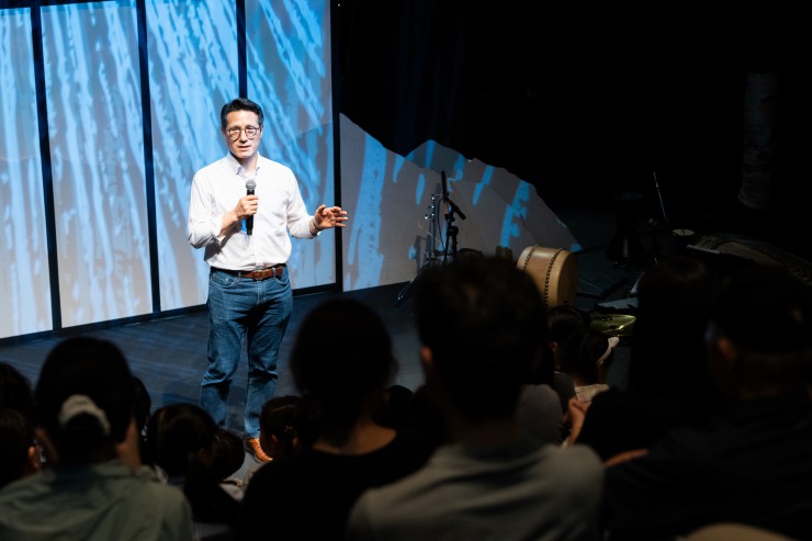 ▲ 17일 오후 아르코꿈밭극장 개관식에 참석한 정병국 한국문화예술위원회 위원장.ⓒ한국문화예술위원회