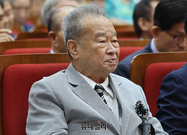 ▲ 현승일 전 해공신익희선생기념사업회장이 19일 오전 국립서울현충원 현충관에서 열린 '이승만 건국대통령 서거 59기 추모식'에 참석했다. ⓒ정상윤 기자