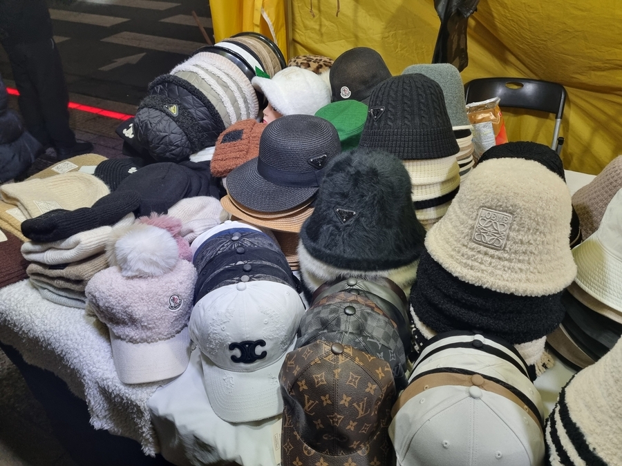 ▲ 집중단속에 적발된 짝퉁 제품ⓒ서울시