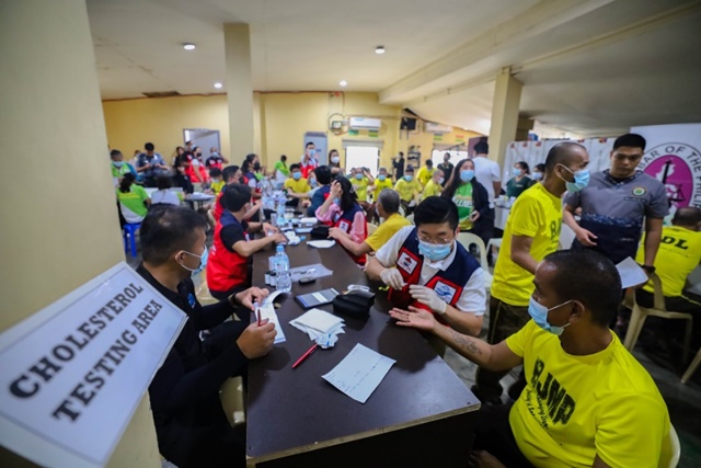 ▲ 지난해 11월 진행한 세부 교도소 의료봉사 현장. ⓒBRK재단