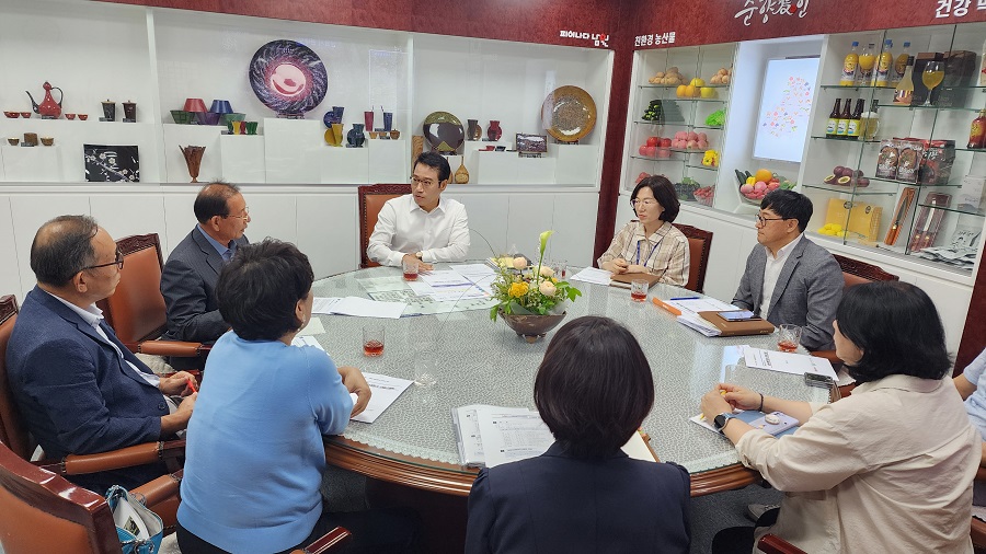 ▲ 사회복지시설 종사자 처우개선사업 확대를 위한 간담회.ⓒ남원시