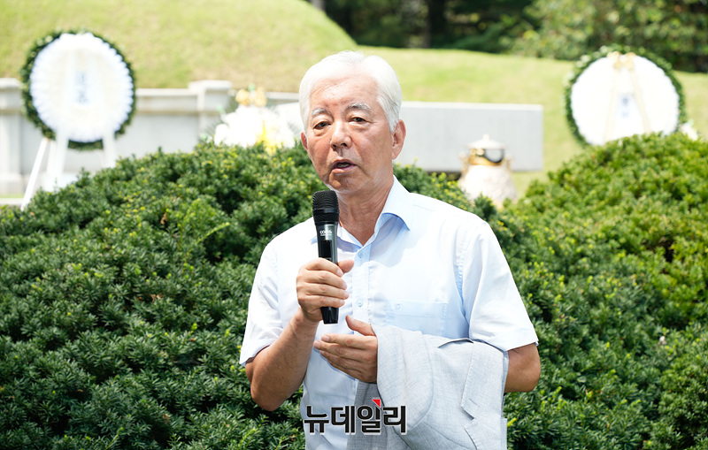 ▲ 우남의 공헌에 대해 한민구 전 국방부장관이 설명하고 있다. ⓒ 서성진 기자