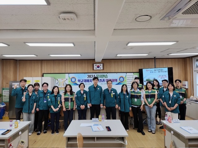 ▲ 포항교육지원청은 20일 오후 3시부터 재배치학교와 수용학교간 을지연습 기간 중 학교재배치 훈련을 실시했다.ⓒ포항교육지원청