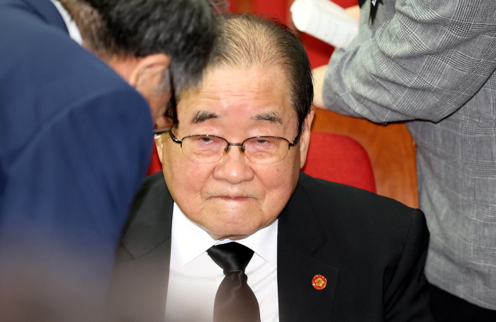 ▲ 이종찬 광복회장이 지난 18일 오전 서울 동작구 국립서울현충원 현충관에서 열린 '김대중 전 대통령 서거 15주기 추도식'에 참석했다. ⓒ뉴시스