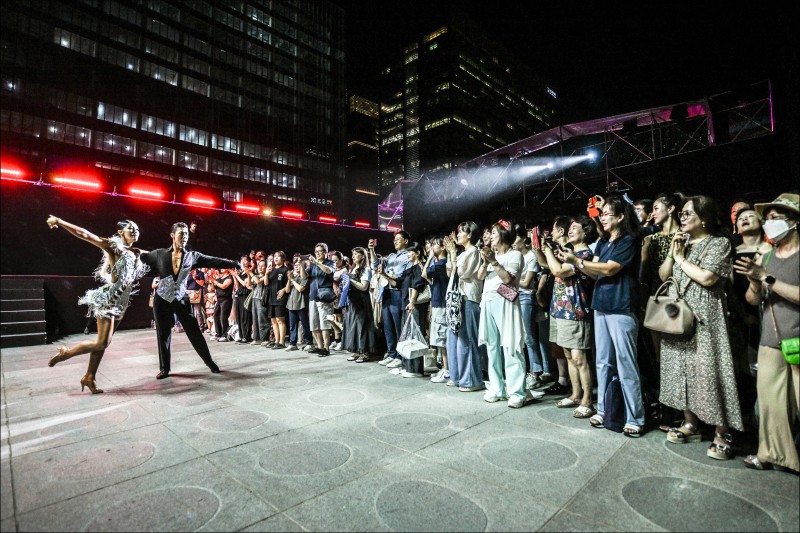 ▲ '누구나 세종썸머페스티벌' 개막 공연.ⓒ세종문화회관