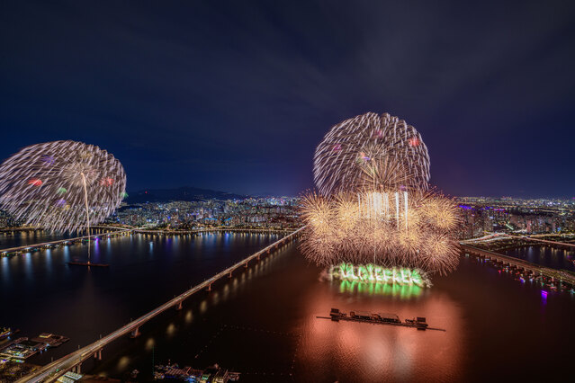 ▲ 서울세계불꽃축제 2023에서 선보인 한화의 불꽃.ⓒ한화