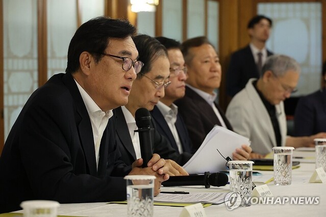 ▲ 정진석 대통령비서실장이 지난달 25일 서울 종로구 삼청동 총리공관에서 열린 고위당정협의회에서 발언하고 있다. ⓒ연합뉴스 제공