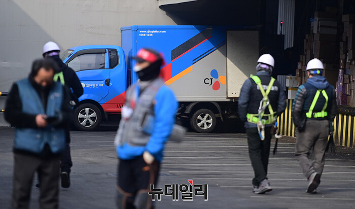▲ CJ대한통운이 주 7일제 시행 방침을 밝힌 가운데 일선 현장에서 혼란이 일어나고 있는 것으로 파악됐다. ⓒ뉴데일리DB