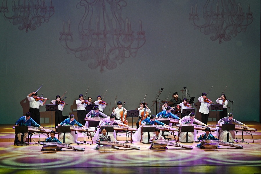 ▲ 고령군(군수 이남철) 21일 오후 5시 대가야문화누리 우륵홀에서 제5회 우륵청소년가야금연주단의 정기공연을 진행했다.ⓒ고령군