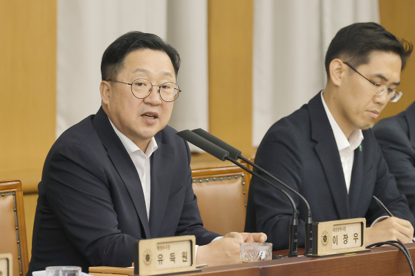 ▲ 이장우 대전시장이 9일 오전에 열린 간부회에서 모두 발언을 하고 있다.ⓒ대전시