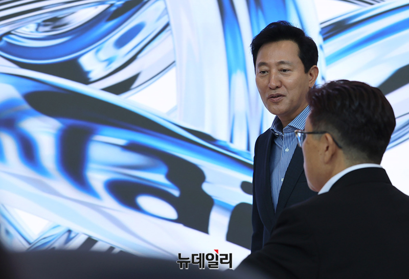 ▲ 오세훈 서울시장이 4일 오전 서울 강남구 코엑스에서 열린 키아프 서울·프리즈 서울 2024 개막식에서 축사를 하고 있다.ⓒ뉴데일리DB
