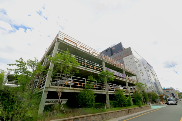 ▲ 보람컨벤션 부설 주차장 전경ⓒ보람컨벤션