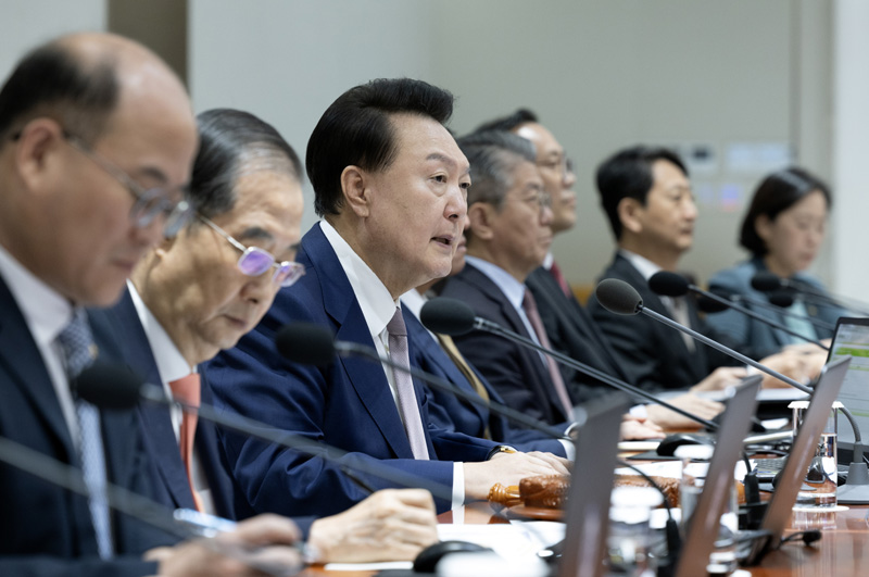 ▲ 윤석열 대통령이 지난 24일 서울 용산 대통령실 청사에서 열린 제41회 국무회의에서 발언하고 있다. ⓒ대통령실 제공/뉴시