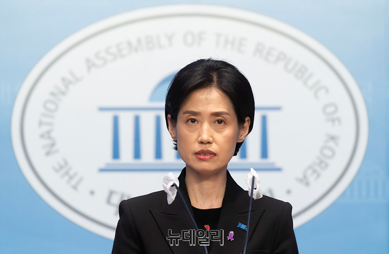 ▲ 박은정 조국혁신당 당선인이 24일 오후 국회 소통관에서 '해병대 채상병 사망사건' 관련 기자회견을 하고 있다. ⓒ서성진 기자