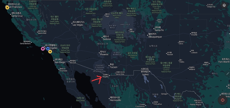 ▲ 미국과 멕시코의 국경선이 노갈레스를 둘로 나눈다. 북쪽 노갈레스는 미국 아리조나주, 남쪽 노갈레스는 멕시코주 소노라주에 속한다. 두 도시는 《대한민국》과 《김씨조선》의 현재 상황과 아주 흡사하다. ⓒ 구글 지도 캡처.