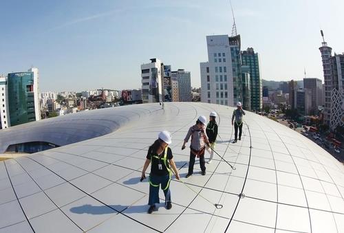 ▲ DDP 5주년 스페셜 투어 당시 모습.ⓒ서울시